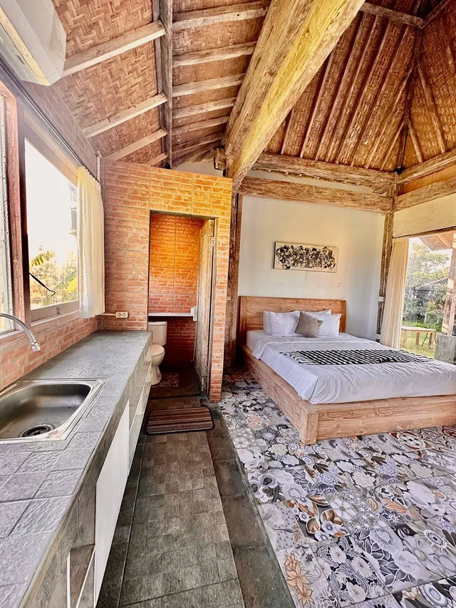 كوخ، Bali Eco Living Dormitory 8/9