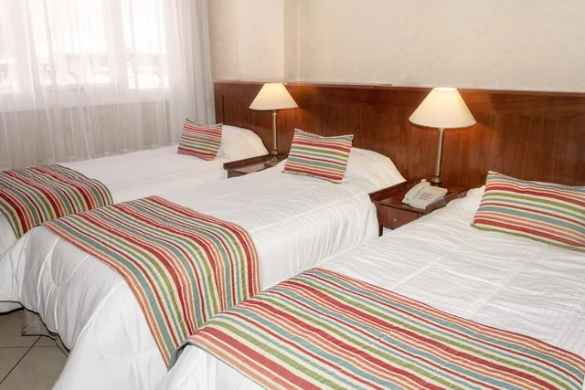 غرفة ثلاثية بثلاثة أسرّة، O2 Hotel Buenos Aires 1/4