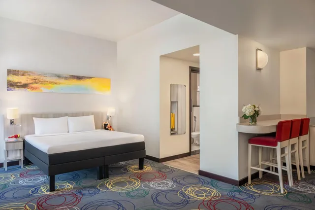 جناح عائلي بسرير مزدوج، Ibis Styles Dragon Mart Dubai 4/8