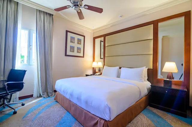 2 Bedrooms, Garden, Family, Villa, King Bed, Beach Front, Dining Area, Private Garden, Terrace، Danat Jebel Dhanna Resort 5/6
