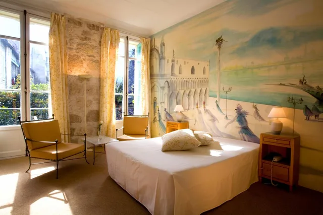 Privilege, Double Bed, Garden Side, Balcony، Hotel Windsor 5/10