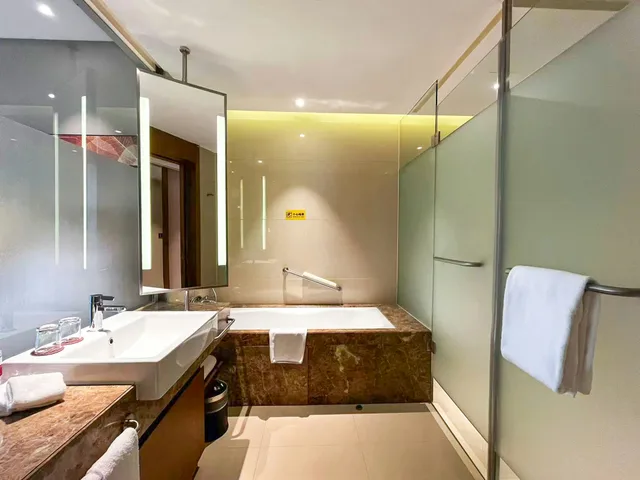 غرفة بسرير كينج يُسمح فيها بالحيوانات الأليفة، Doubletree By Hilton Jiaxing 5/5