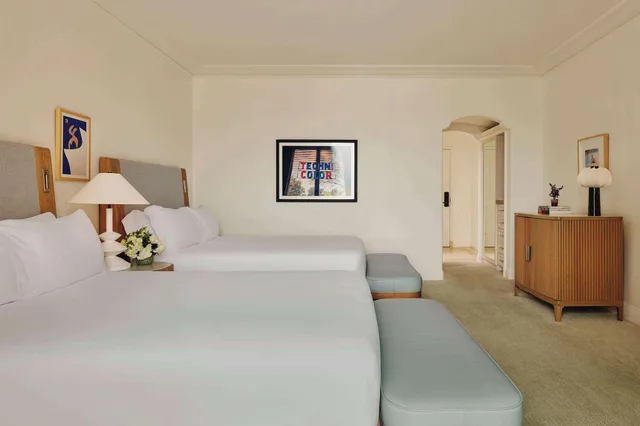 غرفة بسريرين كوين، The Maybourne Beverly Hills 2/3