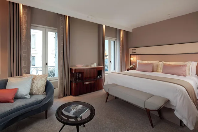 غرفة بسرير مزدوج بإطلالة، The St. Regis Venice 2/6