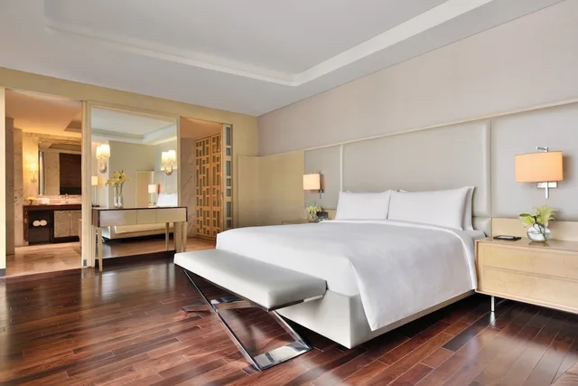 جناح فاخر بحوض استحمام، Jw Marriott Hotel Chandigarh 4/10