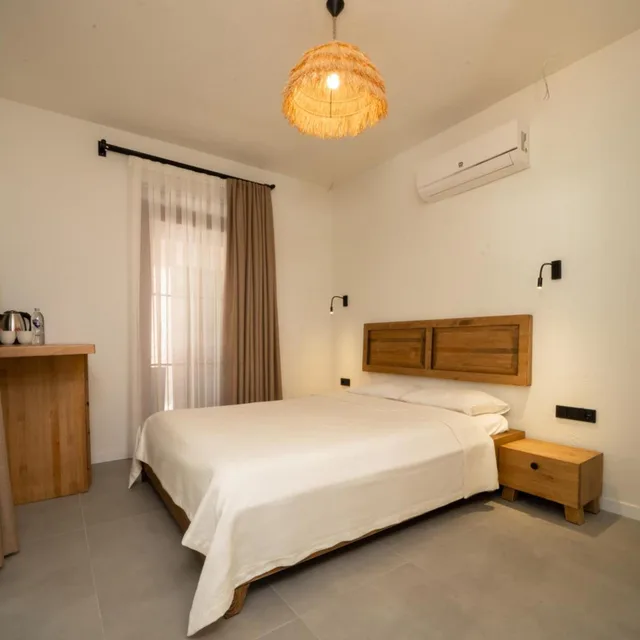 غرفة ديلوكس بسرير مزدوج، Zumrut Cirali Butik Otel 2/5