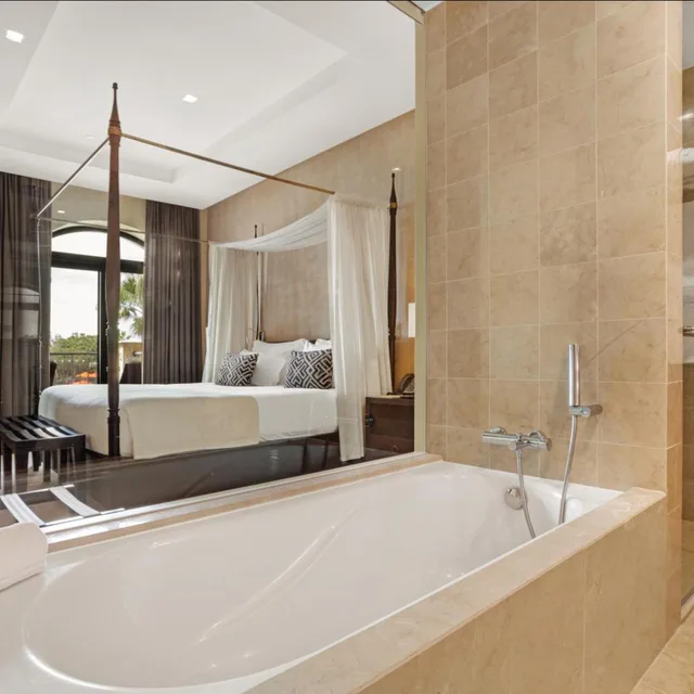 جناح بإطلالة على البحر مع أريكة، Cascade Wellness Resort 8/9