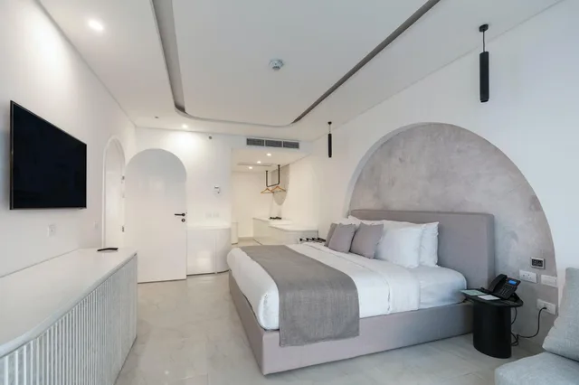 Executive Pool Suite Posh Club، White Hills Resort 1/1