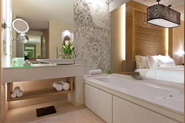 غرفة ديلوكس بسرير كينج بإطلالة على المدينة، The Westin Gurgaon New Delhi 3/4