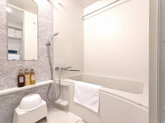غرفة عائلية ثلاثية بسرير مزدوج وسريرين منفصلين، Eslead Hotel Namba Ebisu West 6/10