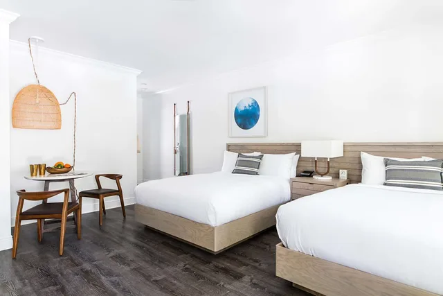 3 Bedrooms, Garden, Villa, King Bed, 3 Queen Beds، Parrot Key Hotel & Villas 6/10