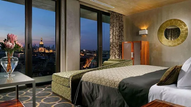 Presidential, Duomo View، Uptown Palace 2/3