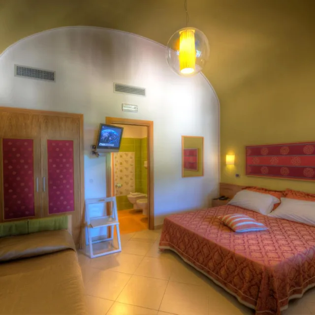 غرفة عائلية في الملحق، Hotel Zeus Pompei 2/8