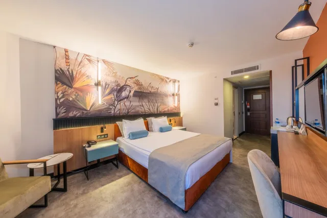 غرفة ديلوكس بسرير كينج بإطلالة على المدينة، Best Western Plus Khan Hotel 4/7