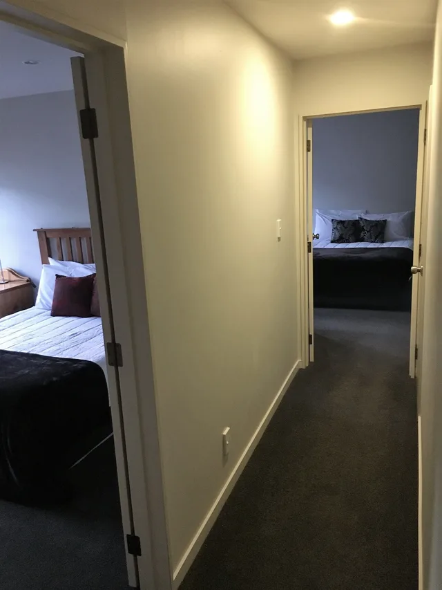 2 Bedrooms, Panoramic, Apartment, 1 Single and 2 Queen Beds, Sea View، Harbour View Motel 2/8