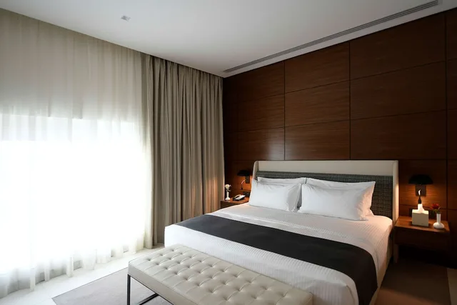 غرفة سوبيريور بسرير كينج، فندق جولدن توليب الرياض(Golden Tulip Riyadh) 6/8