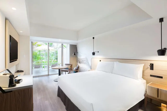 Executive, King Bed, Outdoor Bath, Terrace، Hilton Okinawa Sesoko Resort 1/1