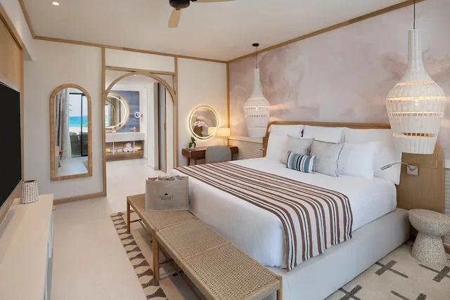 Preferred Club, Swim Out, Master, Suite, King Bed, Ocean Front، Dreams Playa Esmeralda Resort & Spa 1/4