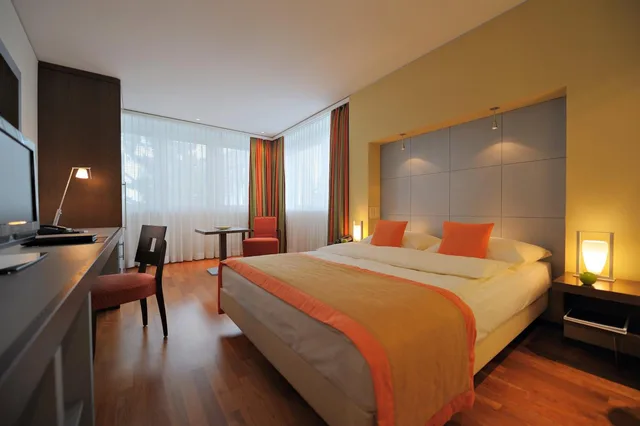 Standard, Queen Bed, Radisson Blu Hotel St Gallen 2/6
