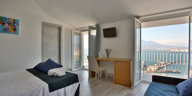 غرفة سوبيريور بسرير مزدوج بإطلالة على البحر، Relais Manfredi 2/8