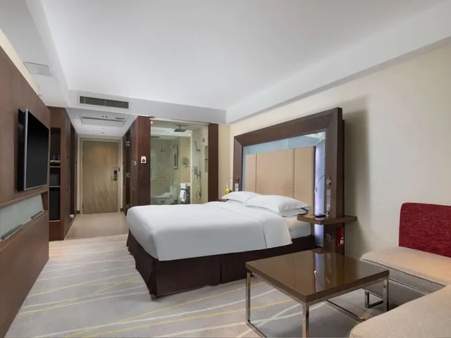 Executive, Queen Bed, City View, Novotel Nanjing Central Suning 5/10