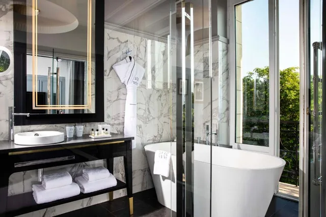 Eiffel, Prestige, Double Bed، Le Damantin Hotel & Spa 2/2