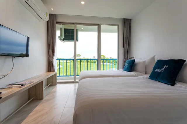 غرفة سوبيريور بسريرين منفصلين بإطلالة على الحديقة، Costa Village Bangsaray 1/10
