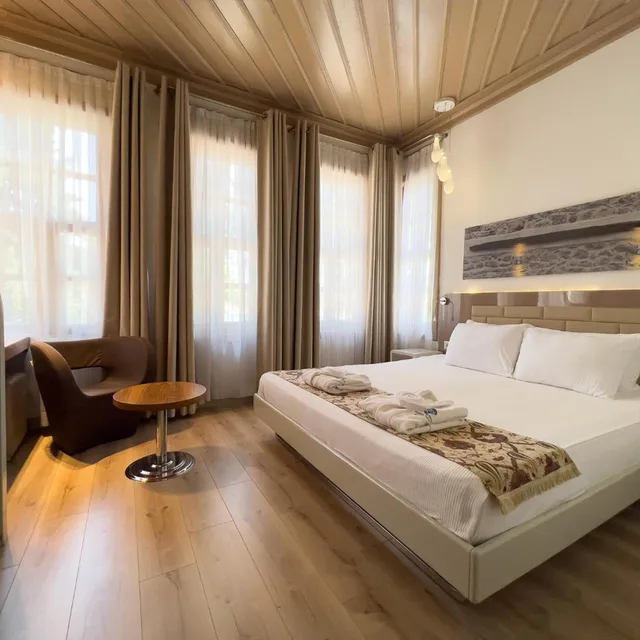 Standard, Double Bed, Lateral Side Sea View, Puding Hotel 7/10