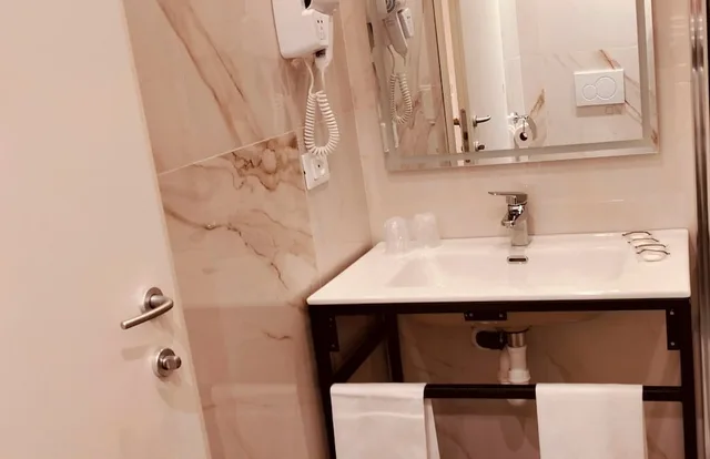 غرفة تنفيذية مفردة بسرير كينج، Idea Hotel Milano Malpensa Airport 5/6