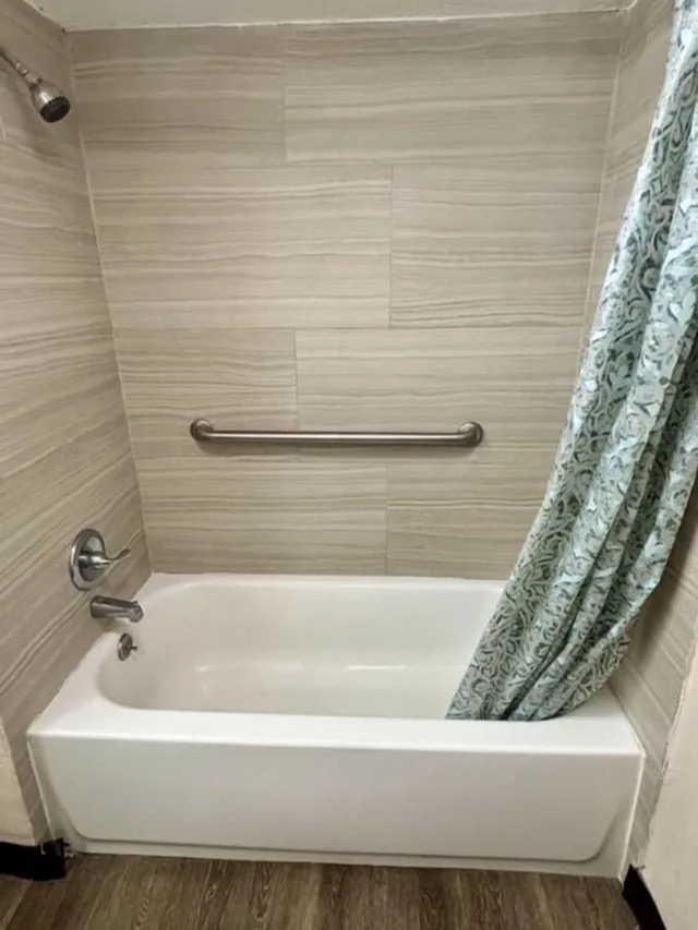 غرفة بسرير مزدوج للمدخنين لذوي الإعاقة، Western Inn Hattiesburg 9/10