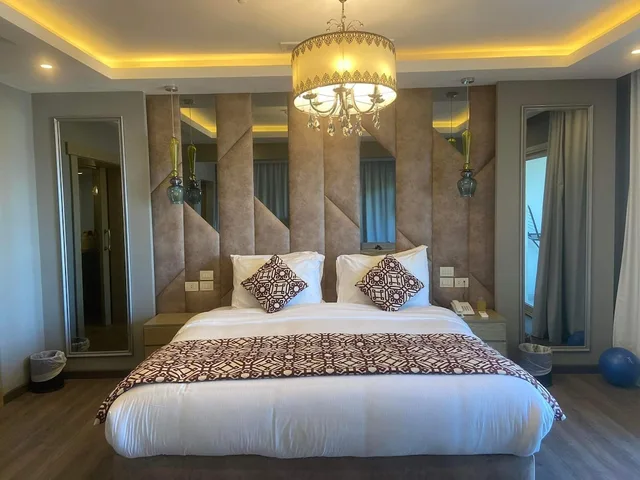 جناح ملكي بسرير كينج وسريرين منفصلين، Amarina Abu Soma Resort and Aquapark 1/6