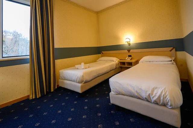 غرفة بسريرين منفصلين، Torre Di Pratolungo Hotel 4/9