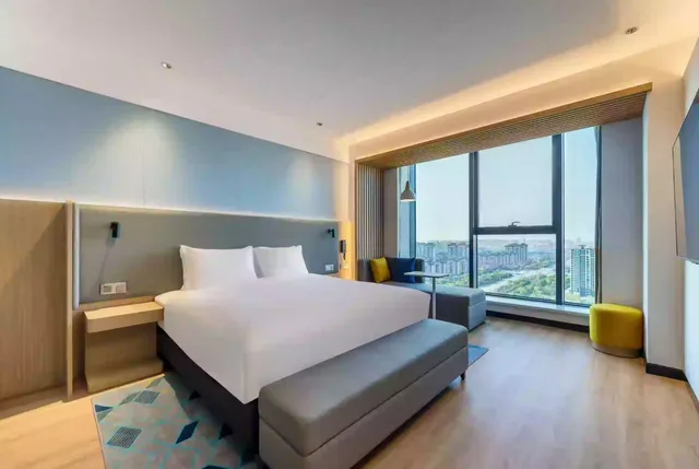 Standard, Single Bed, Holiday Inn Express Zhoukou Dancheng 1/2