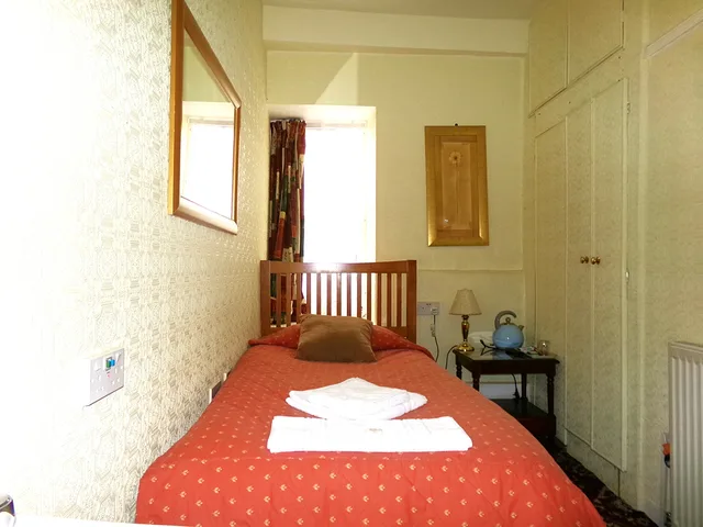 غرفة مفردة بحمام مشترك، Averon Guest House 1/14