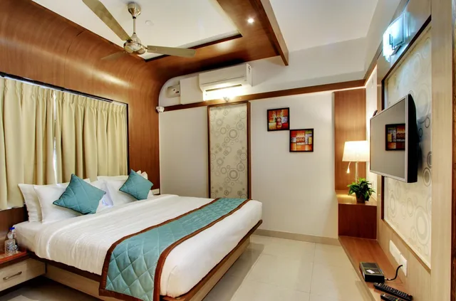 Semi Room, Deluxe, Semi Double Bed، White Castle Corporate Residences 1/1