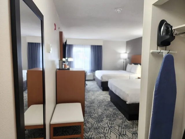 غرفة بسريرين كوين، Country Inn and Suites by Radisson, Dahlgren-King George, VA 9/9