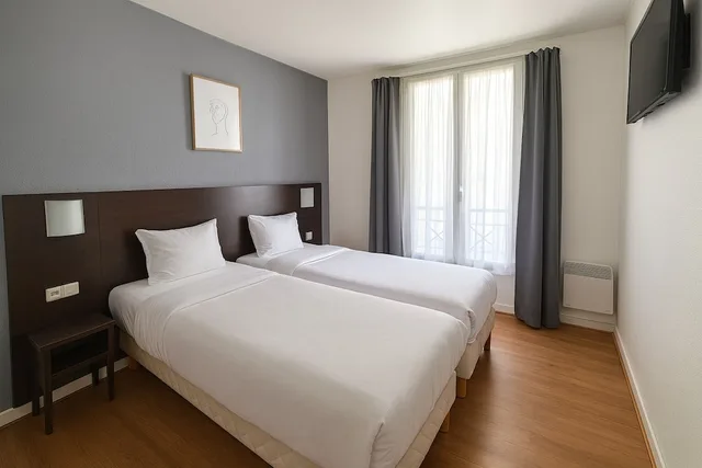 غرفة بسريرين منفصلين، Hotel Arc Paris Porte D Orleans Formerly Kyriad Paris Sud Porte D Orl Ans 3/10