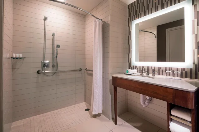 غرفة ديلوكس بسرير كينج، The Westin Wilmington 4/5