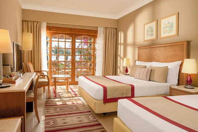 Deluxe, Family, Queen Bed, Sofa, Steigenberger Hotel & Nelson Village 1/4