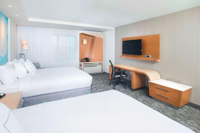 غرفة بسريرين كوين، Courtyard Redwood City 1/10