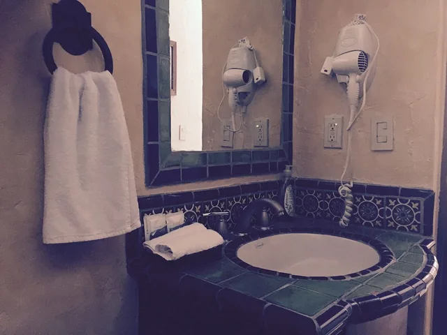 غرفة بسرير كوين في الطابق الأرضي، Posada Del Cortes Hotel 6/9