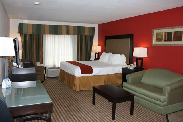 غرفة قياسية بسريرين كوين، Holiday Inn Express Hotel Suites Livingston 4/4