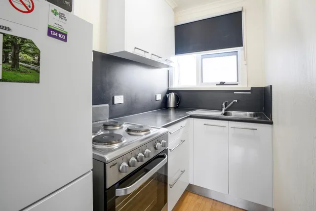 شقة اقتصادية بغرفتي نوم، Graham Apartments 8/9