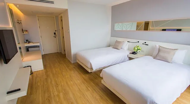 غرفة ديلوكس بسريرين منفصلين، Crystal Hotel Hat Yai 1/3