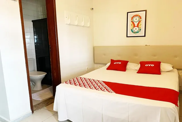 غرفة بسرير كوين، OYO Praia Hotel Recanto do Tome - Salvador 1/10