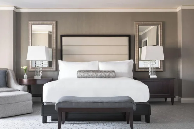 غرفة ديلوكس بسرير كينج، The Ritz-Carlton, St. Louis 4/10