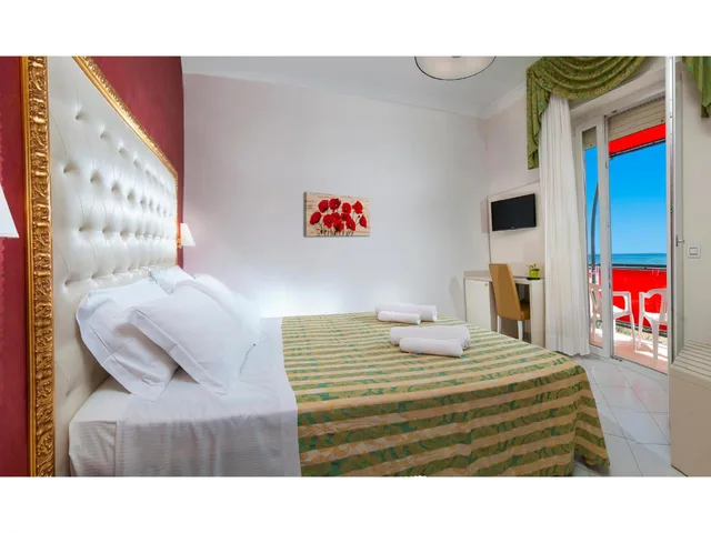 غرفة سوبيريور بسرير مزدوج أو سريرين منفصلين بإطلالة على البحر، Hotel Ariane 3/9