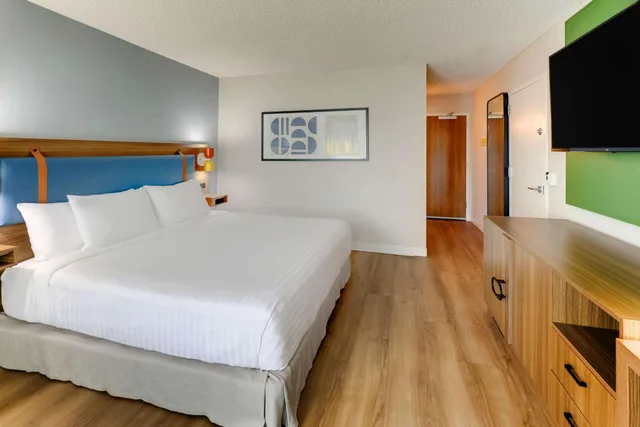 Room, King Bed, Accessible, Sonesta Select Scottsdale At Mayo Clinic Campus 10/18