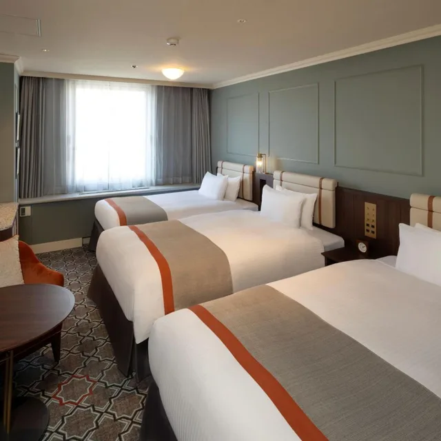 غرفة سوبيريور بسريرين منفصلين مع سرير إضافي في المبنى الرئيسي، Sapporo Grand Hotel 4/9