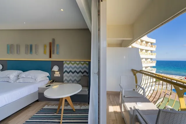 غرفة سوبيريور بسرير كينج بشرفة بإطلالة، Sousse Pearl Marriott Resort & Spa 4/5